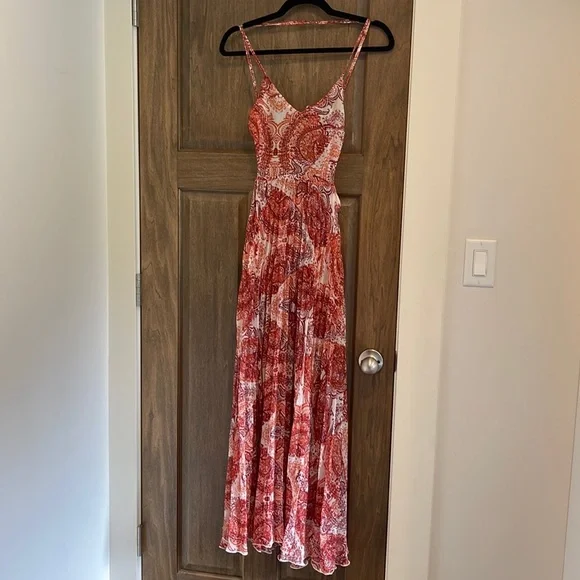 NWT Topshop paisley print cover-up chiffon maxi dress. Size 4-6. - Picture 4 of 4